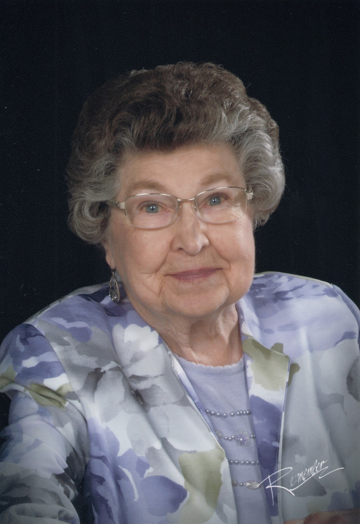 Obituary of Theda Catherine (McConnaughy) Compton