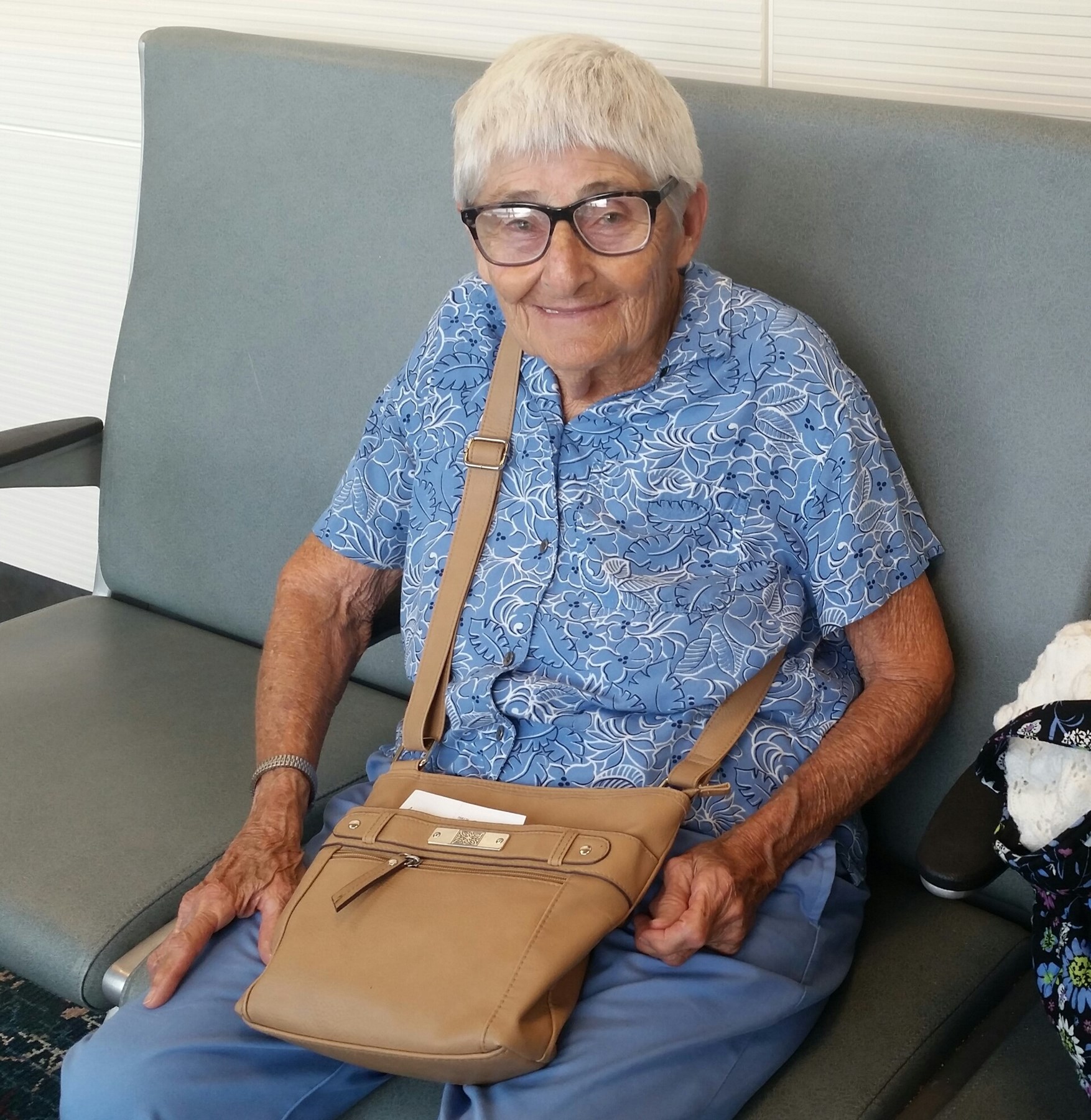 Obituario de Joan Carol Hobson