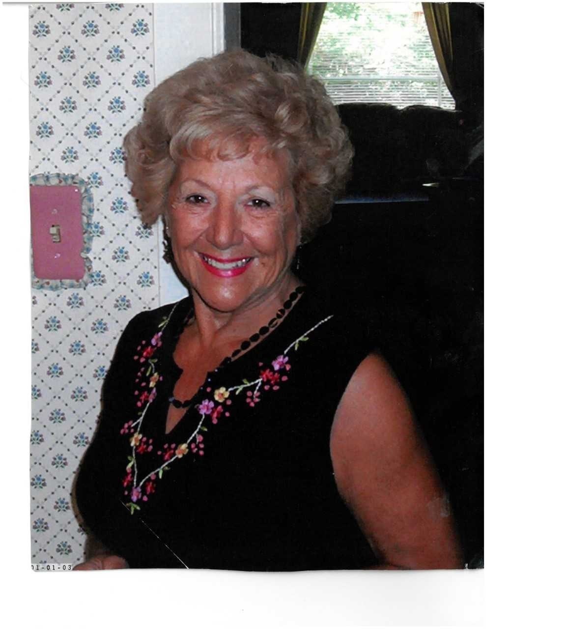 Obituary of Pauline Mary Sanders