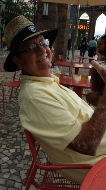 Obituary of Wayne Robert Schofield