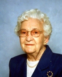 Obituary of Pauline E Scar