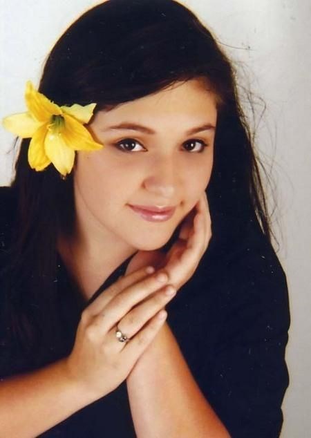 Obituary of Mia Lauren Reyna