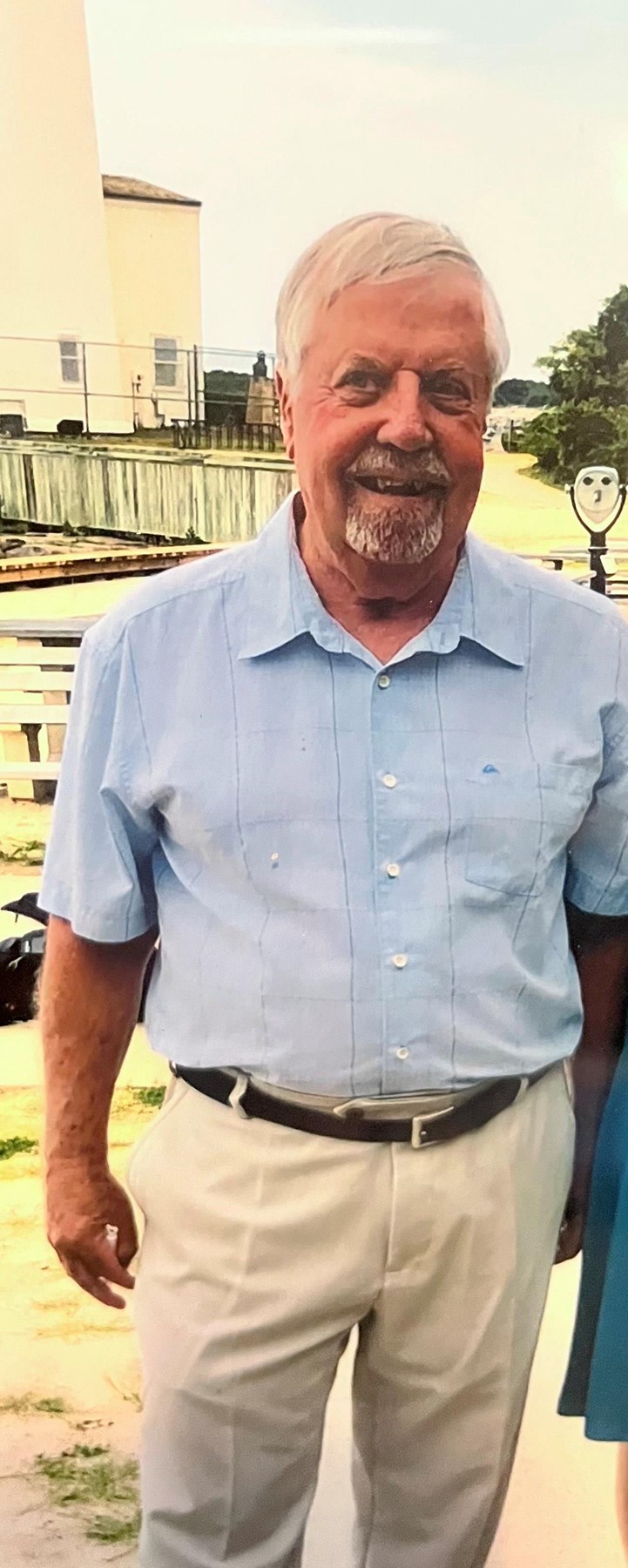 Obituary of Richard Burkhardt