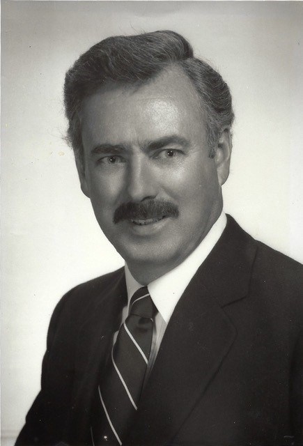 Obituario de Malcolm "Mac" Forbes