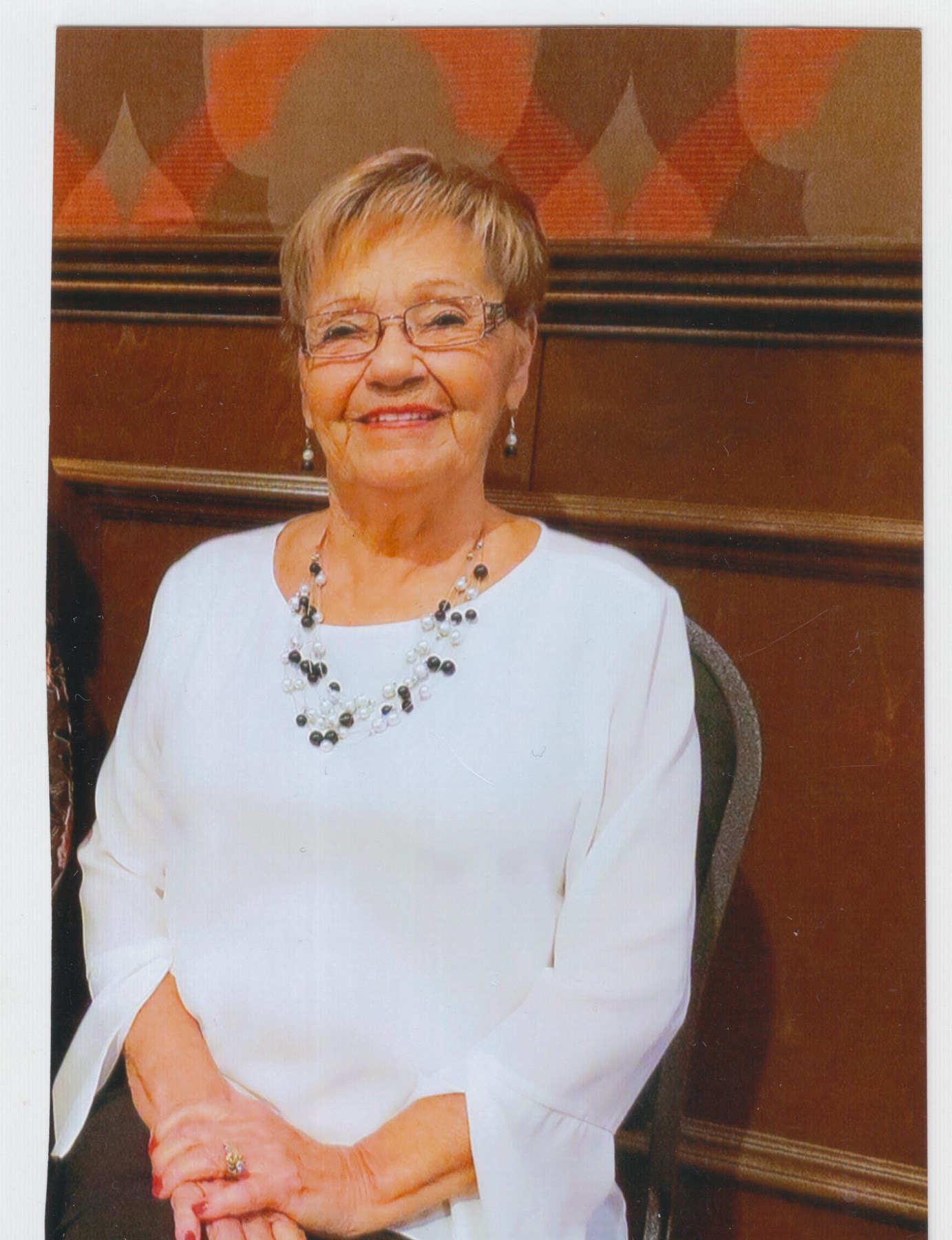 Obituary of Madeleine Vézina