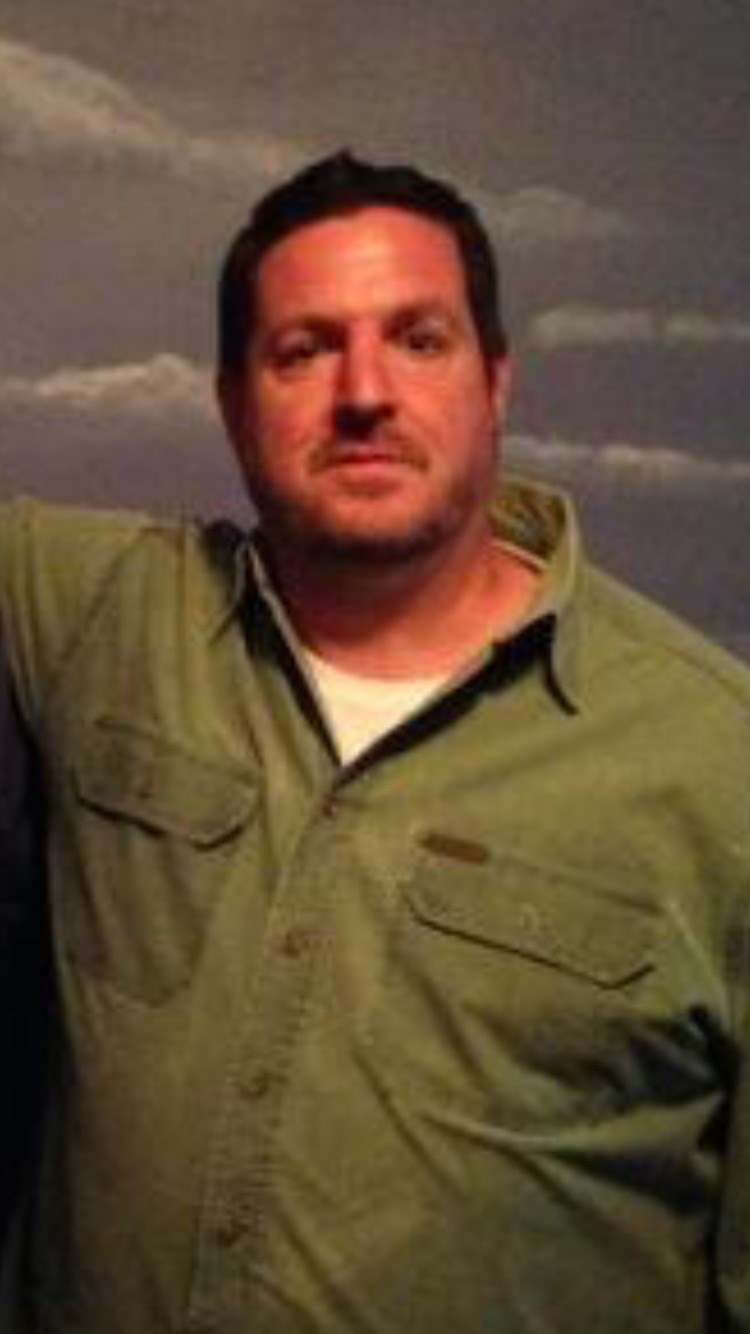 Obituary of Shawn Thomas Tripp