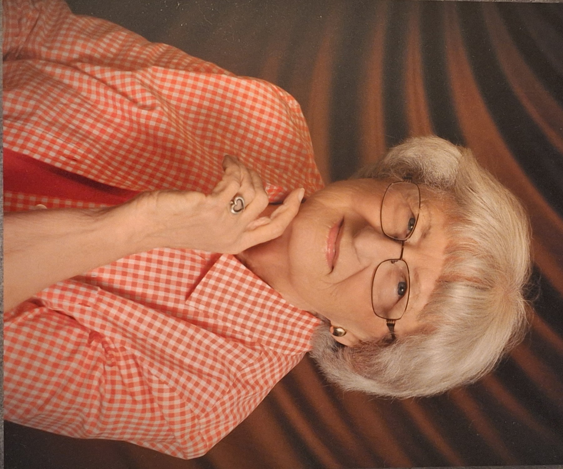 Obituary of Carolynn Nanette Perkins