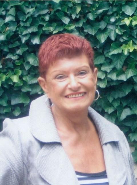 Obituary of Wanda Helen Molyneau