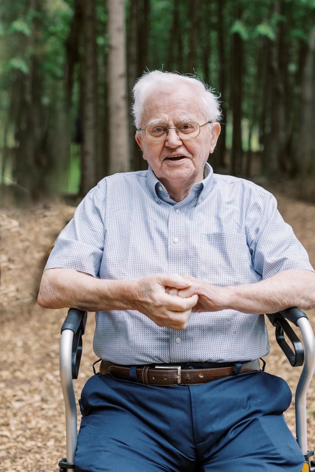 Obituario de Joseph Adrianus Maria Leenders