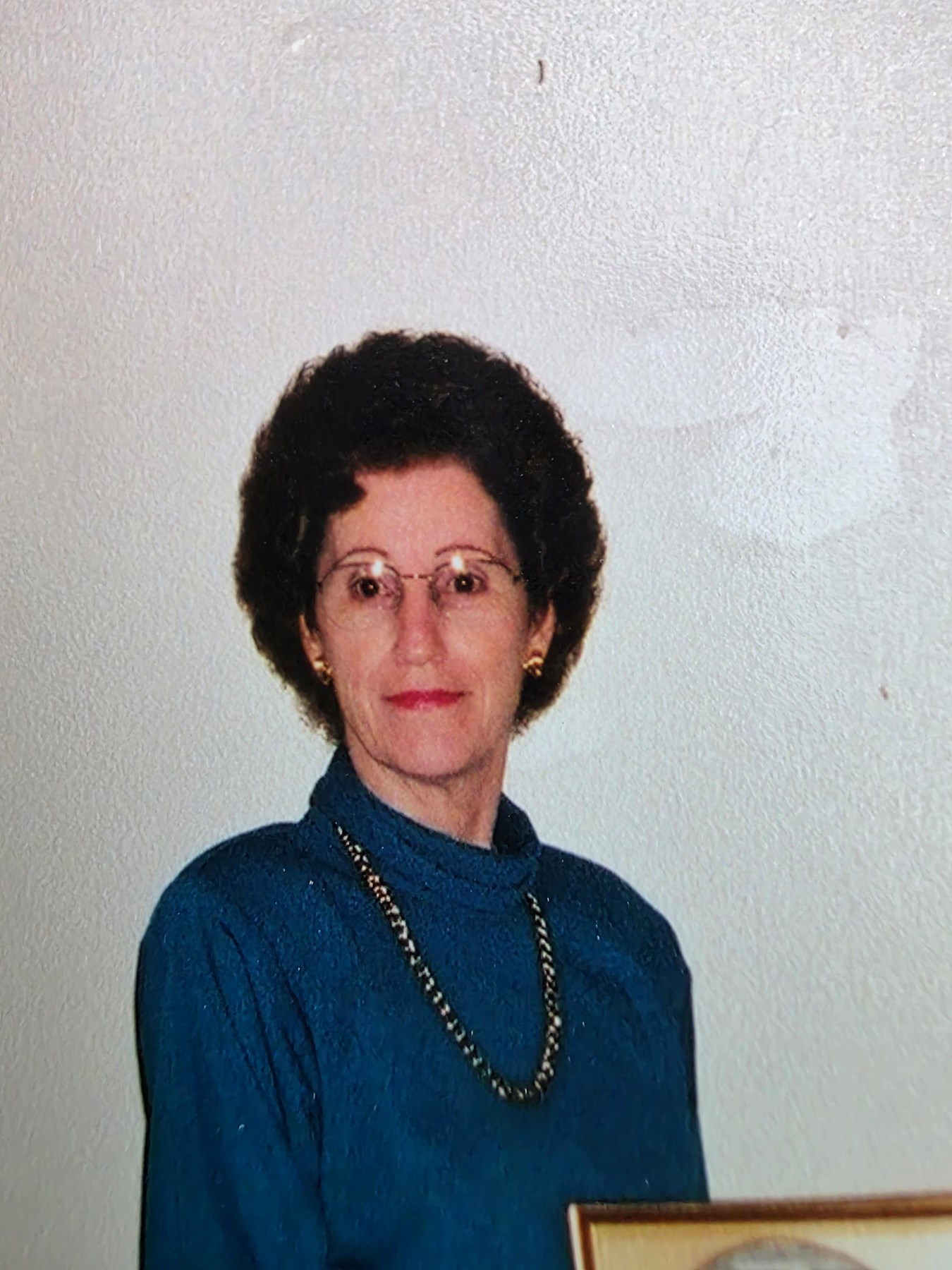 Obituary of Genevieve D.  Smith