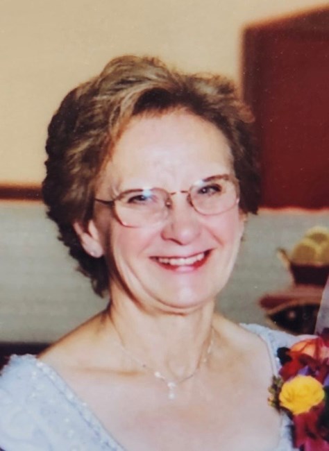 Obituary of Regina Mary Klisch