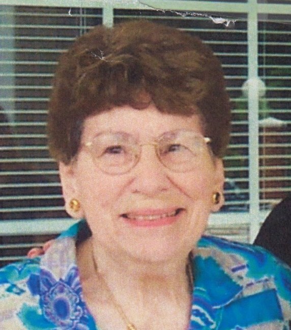Obituary of Evelyn A. Marschke