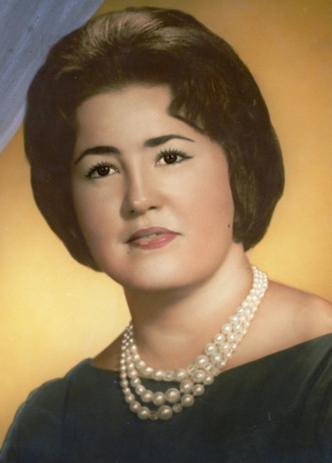 Obituary of Elvia Ramirez.