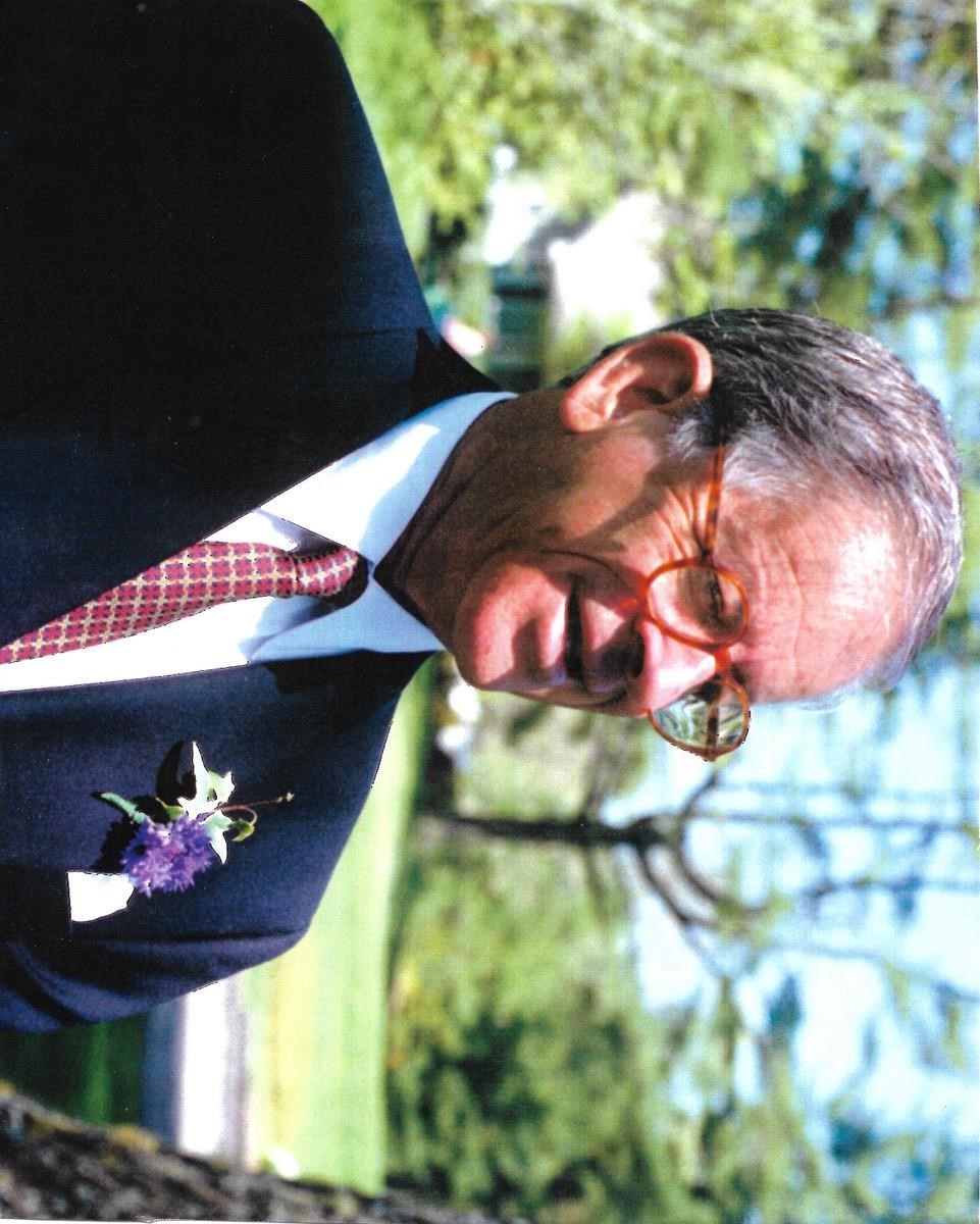 Avis de décès de David "Duke" Irving Roos, Jr.