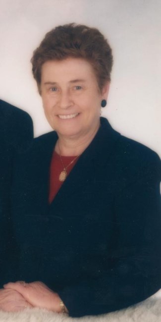 Obituary of Maria Pilar Echeverria