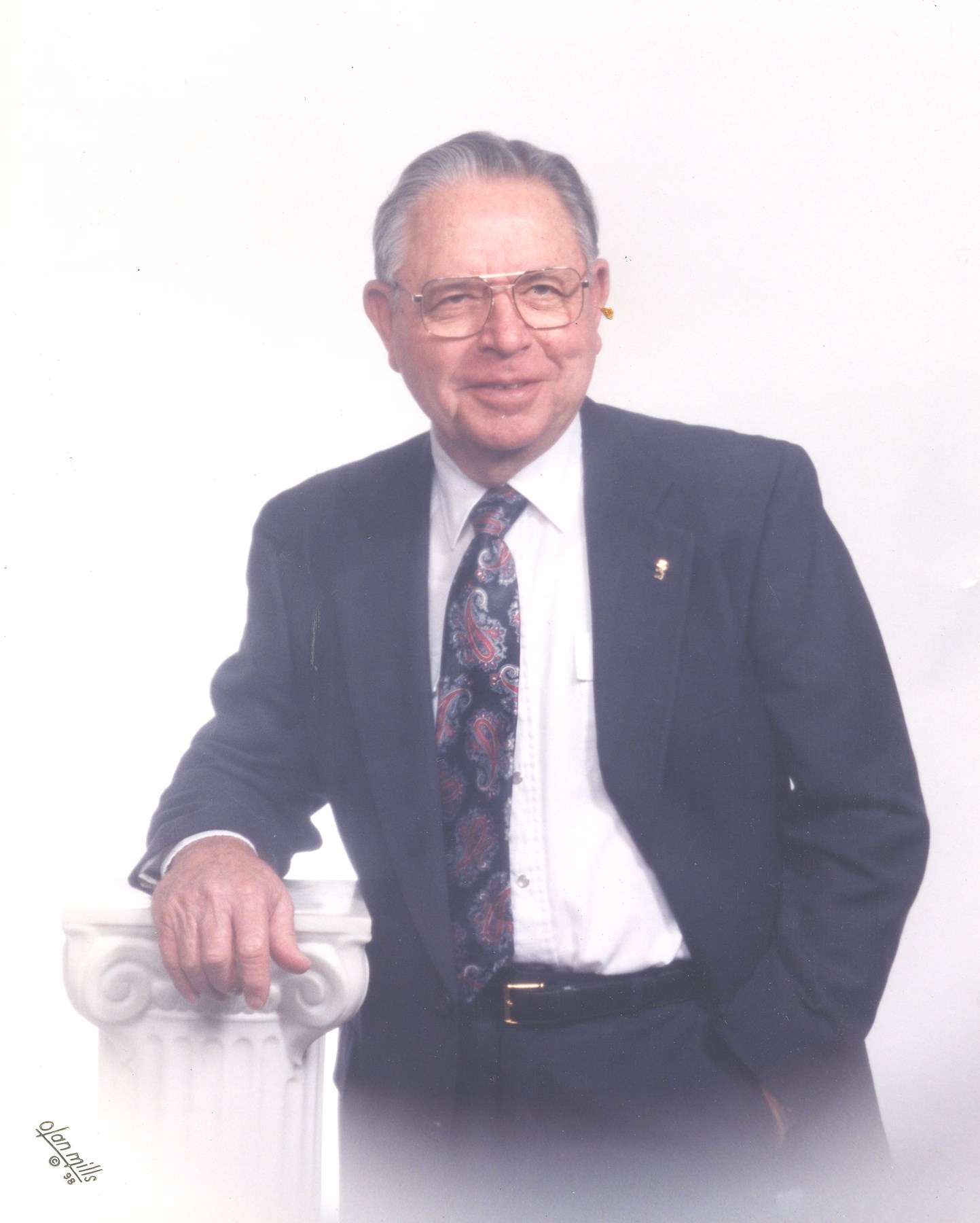 Obituary of Leslie A. Sparks