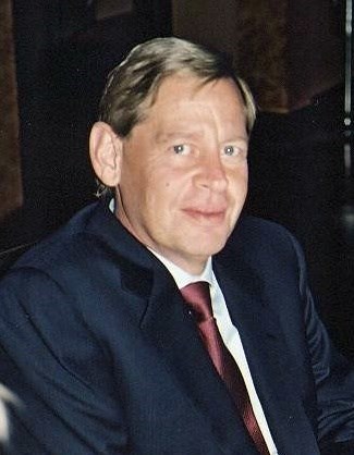 Obituary of Peter Lucas