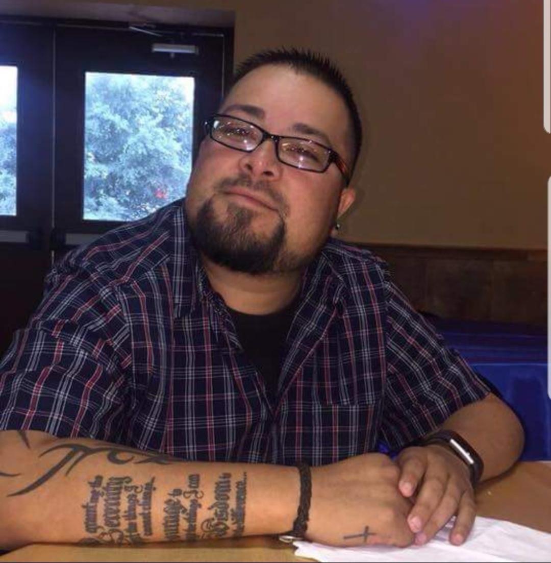 Obituary of Robert Guevara Torres, Jr.