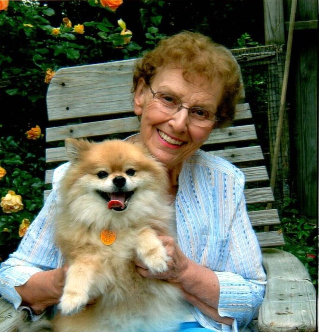 Obituary of Evelyn May Schmidt