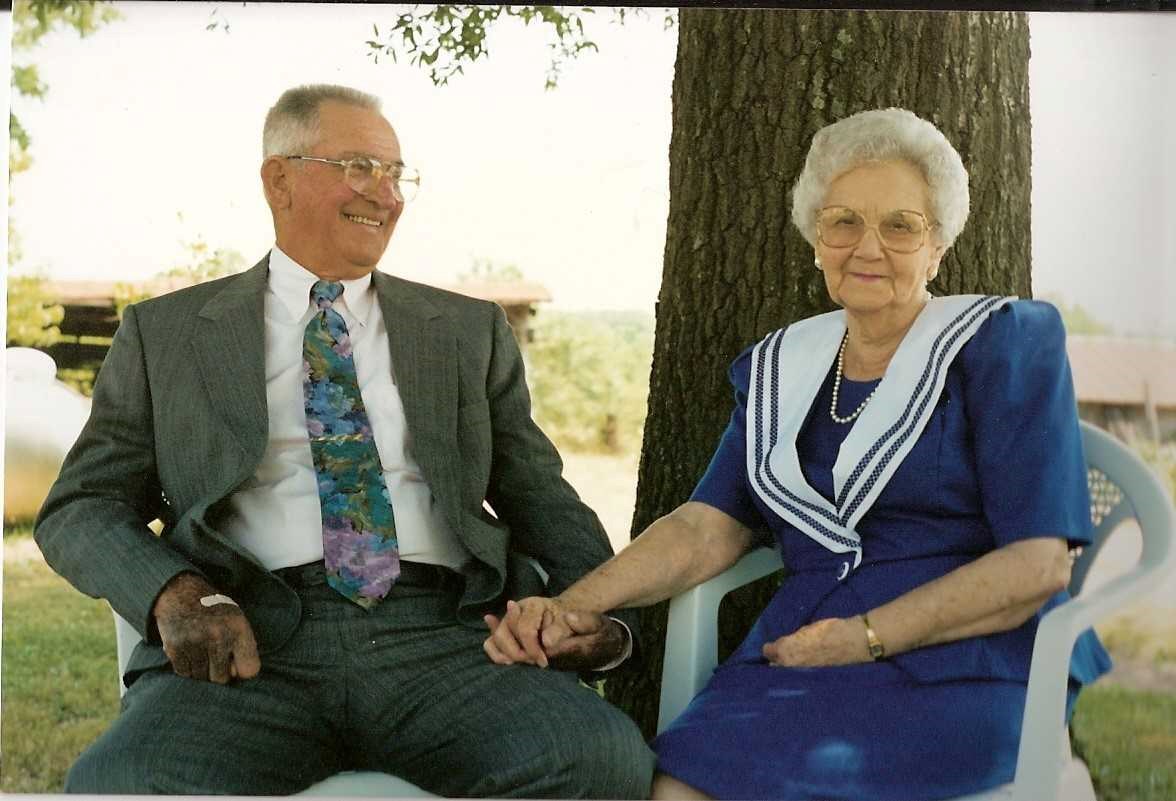 Obituary of Edna Laura (Calvert) Graves