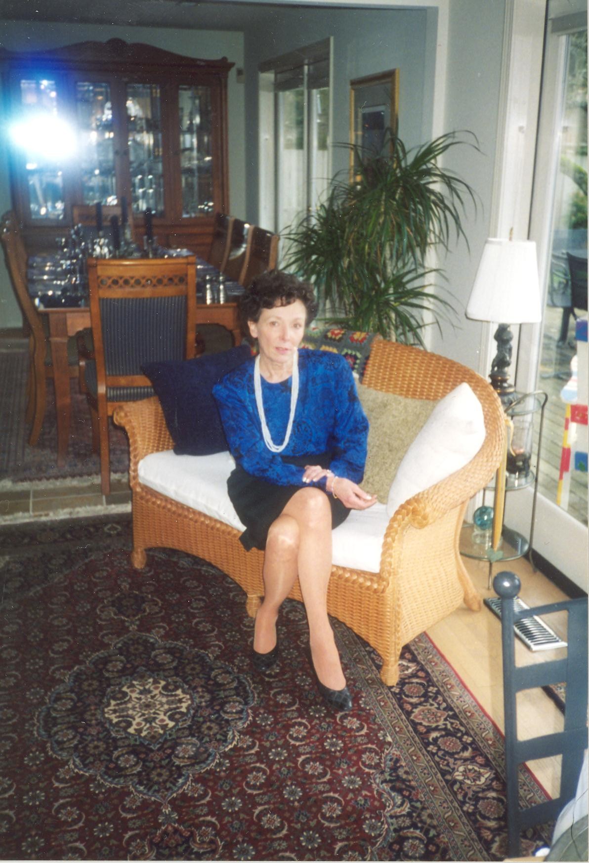 Obituary of Anne Whiting Nicholson