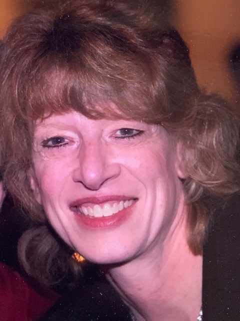 Obituary of Elizabeth "Liz" Julie Fogg