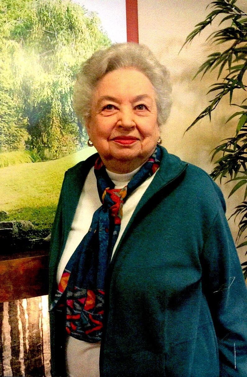 Obituary of Mary Powell Carlton Stear LaMoyne