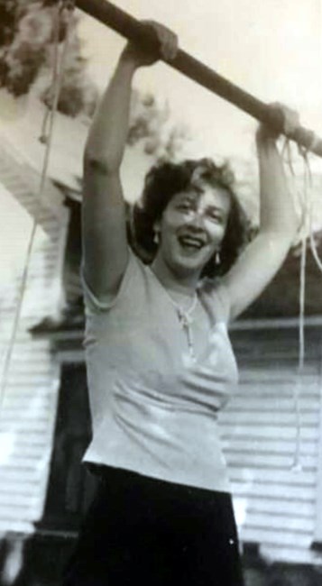 Obituary of Mary Eileen Huizenga