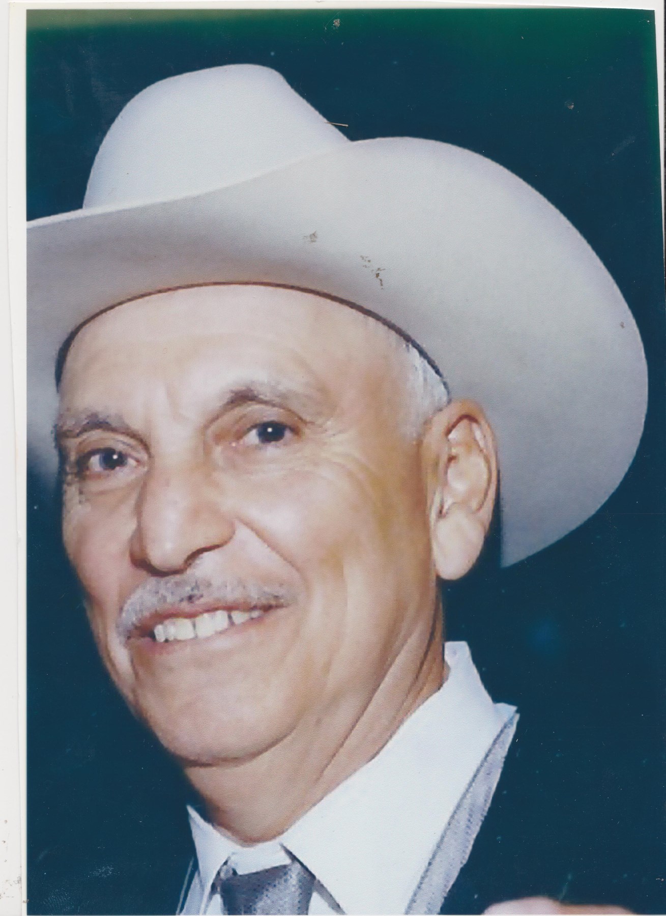Obituary of Felipe Salazar