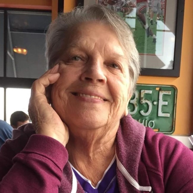 Obituary of Carlena F. McKnight