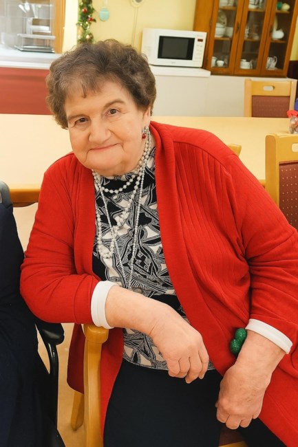 Obituario de Kathleen "Kay" Claire MacDonald