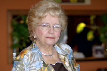 Obituary of Holanda Saenz García