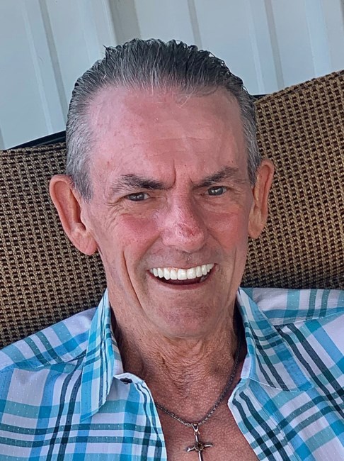 Avis de décès de John B Moore