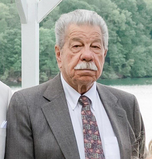 Obituary of Thomas Elton Green