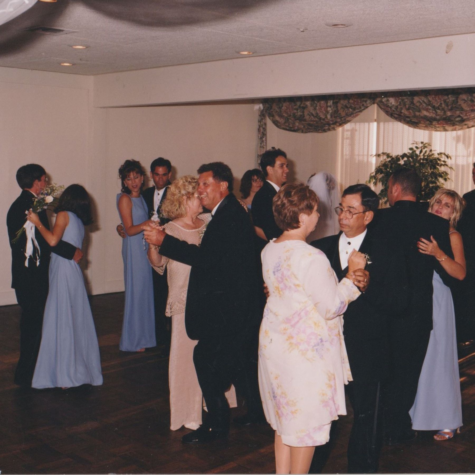 Obituary of Victor Manuel Zayas