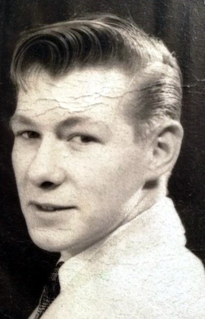 Obituary of Lloyd Wayne Buckley
