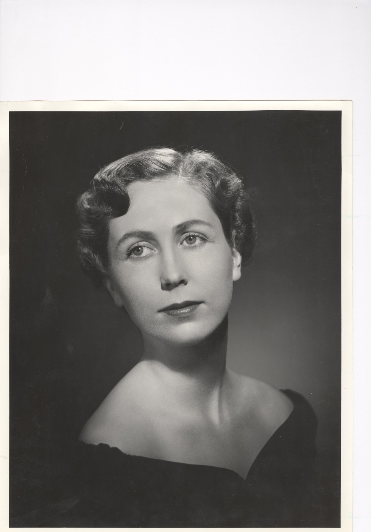 Obituary of Jean Boyd Hall