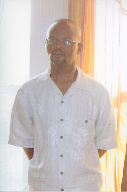 Obituary of Maxwell Kwame Glover