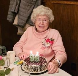 Avis de décès de Ellen Z Roe