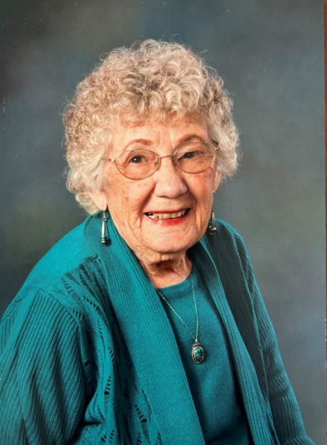 Obituary of Vivian Ruth Carlson
