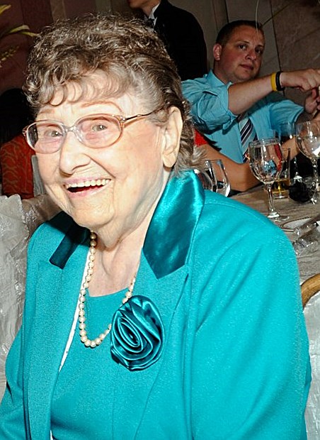Obituary of Gloria E. Brasser