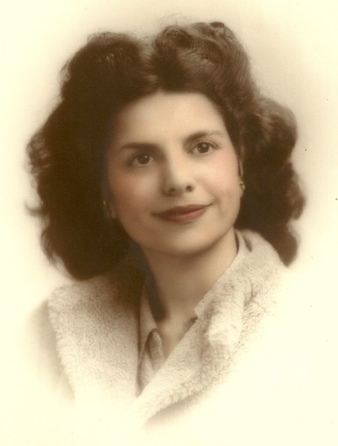 Obituary of Edith Carlin