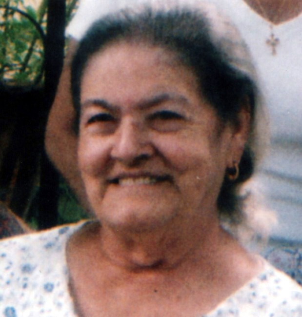 Obituary of Rosa V Saenz