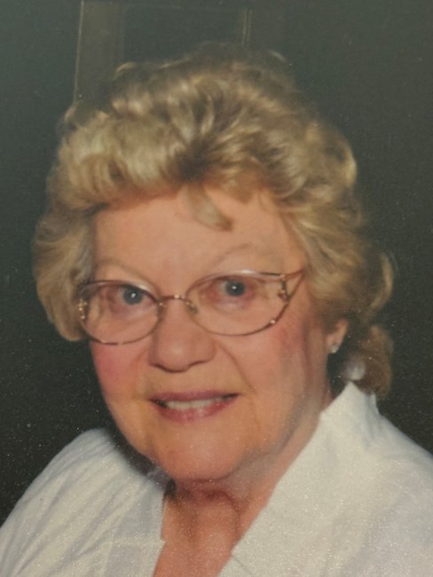 Obituary of Mariel Laurene Andrews