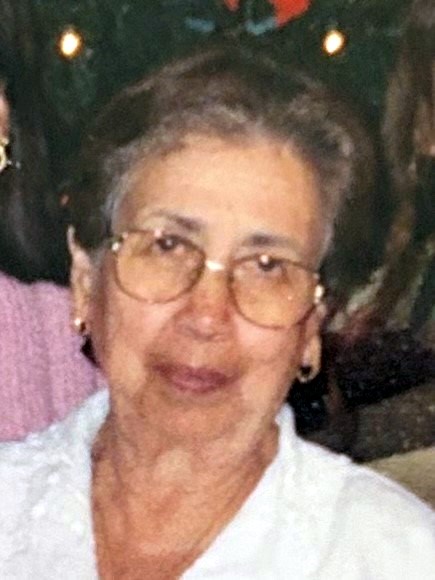 Obituary of Guadalupe E Lopez