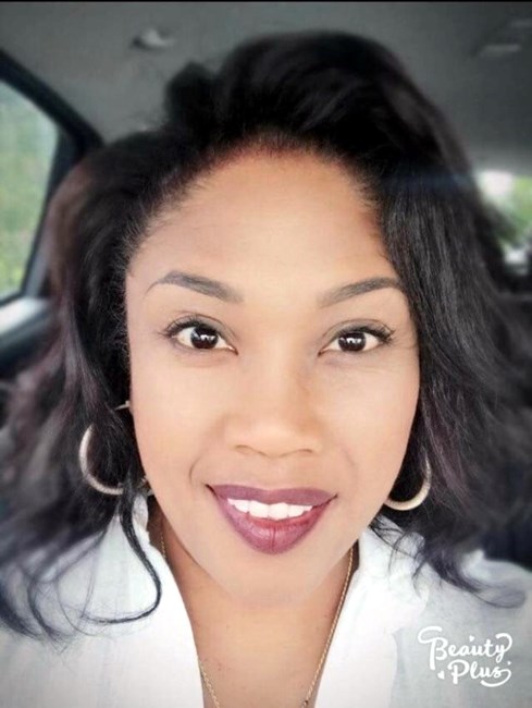 Obituary of Mariquitalinda "Kit" Roberts