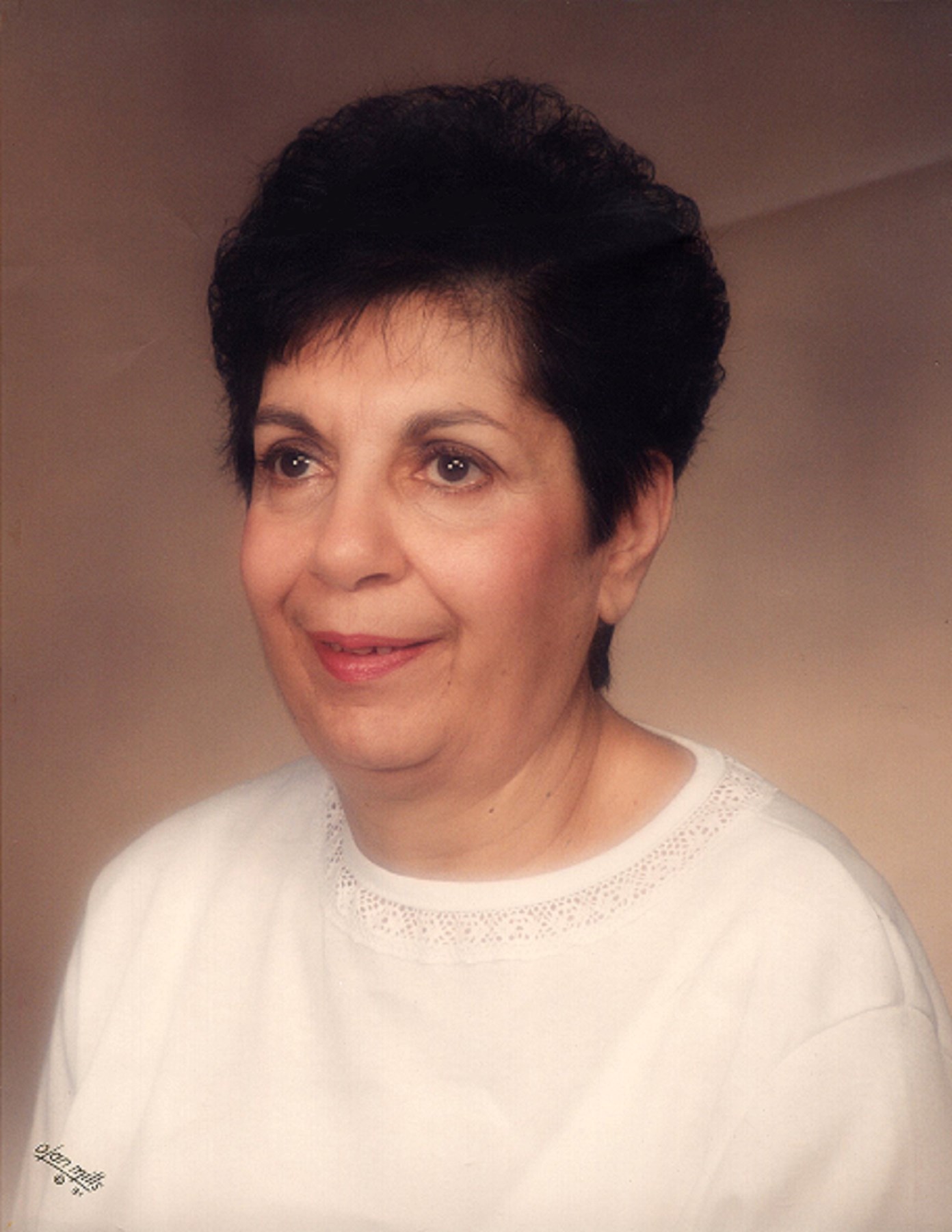 Obituary of Helen Gray Levesque