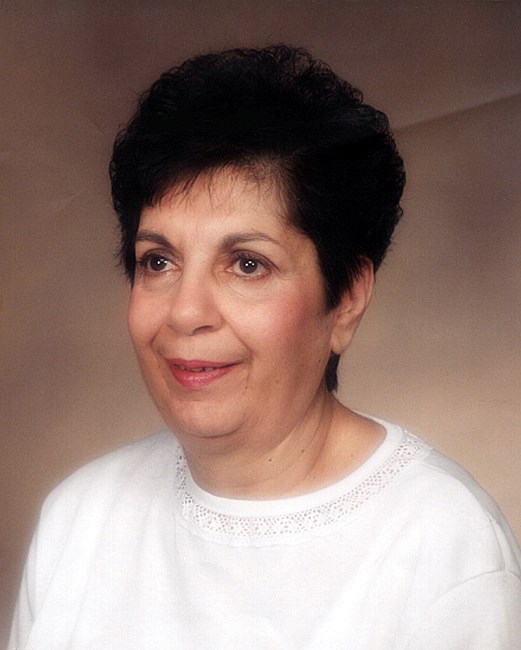 Obituary of Helen Gray Levesque