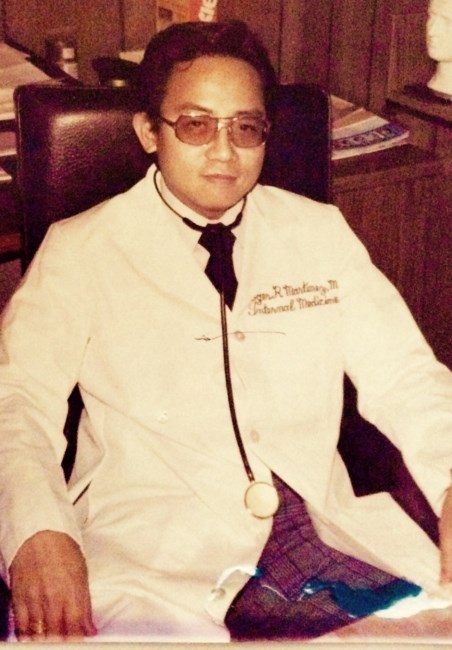 Obituary of Rogelio de la Rosa Martinez MD