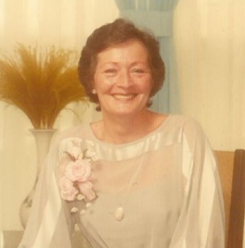 Obituario de Mrs. Joan Marilyn (Beal) Waller
